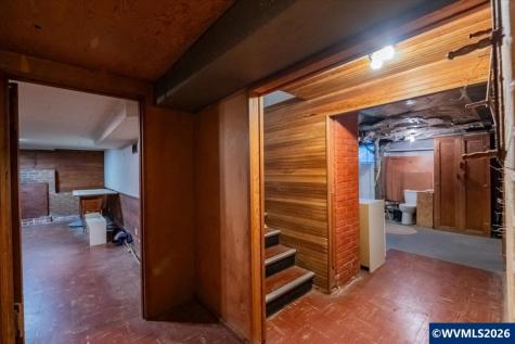 1960 East Nob Hill Street SE Salem OR 97302-5260