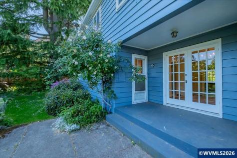 1960 East Nob Hill Street SE Salem OR 97302-5260