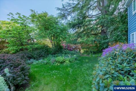 1960 East Nob Hill Street SE Salem OR 97302-5260