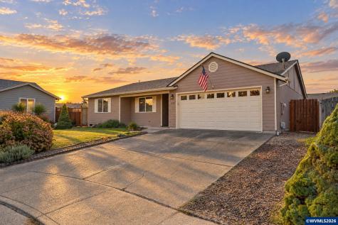 4656 Cherrybud Court SE Salem OR 97317