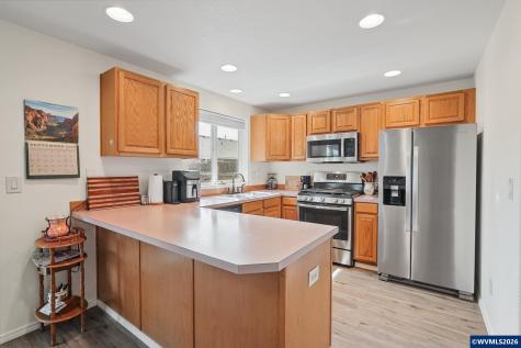 4656 Cherrybud Court SE Salem OR 97317
