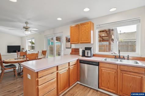 4656 Cherrybud Court SE Salem OR 97317