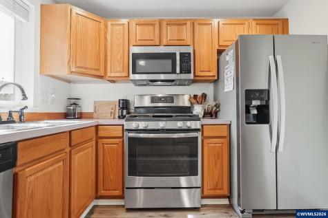 4656 Cherrybud Court SE Salem OR 97317