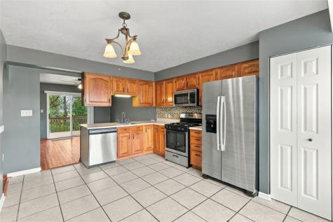 1112 Arrowhead Drive South Strabane PA 15301