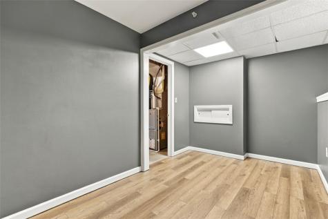 1112 Arrowhead Drive South Strabane PA 15301