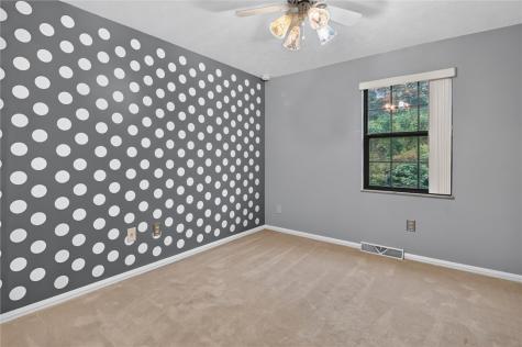 7440 Lighthouse Point Wilkinsburg PA 15221