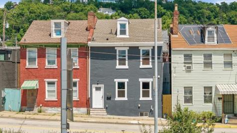 912 Phineas Street East Allegheny PA 15212