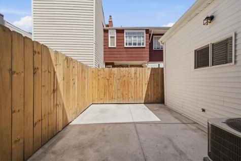 912 Phineas Street East Allegheny PA 15212