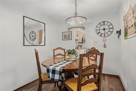 37 Oxford Court Mccandless PA 15237
