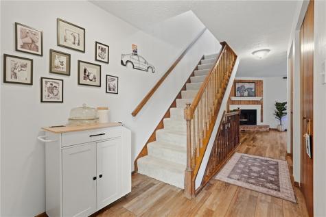 37 Oxford Court Mccandless PA 15237