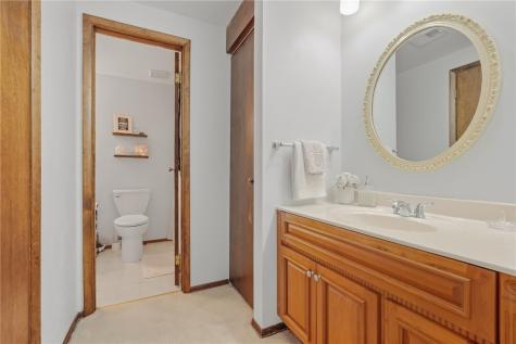 37 Oxford Court Mccandless PA 15237