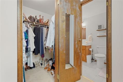 37 Oxford Court Mccandless PA 15237