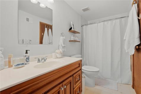 37 Oxford Court Mccandless PA 15237