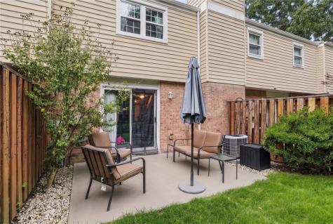 37 Oxford Court Mccandless PA 15237