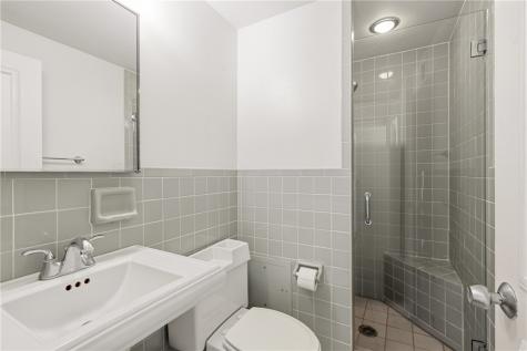 320 Fort Duquesne Boulevard Downtown Pgh PA 15222