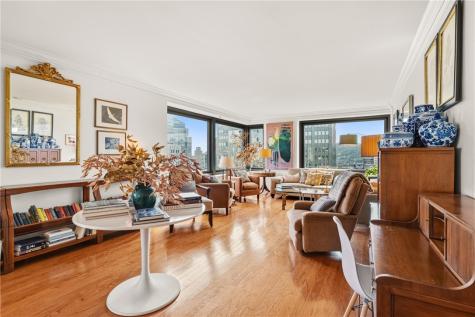 320 Fort Duquesne Boulevard Downtown Pgh PA 15222
