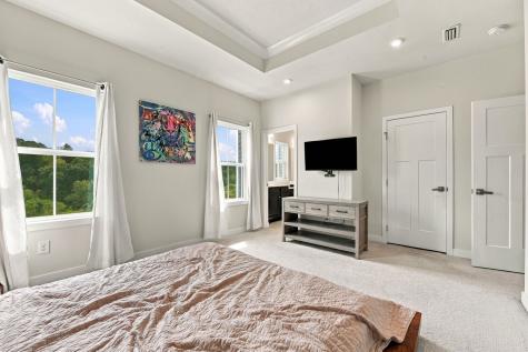 4042 Crown Drive South Park PA 15129