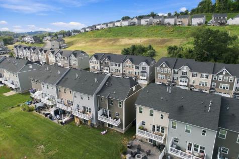4042 Crown Drive South Park PA 15129
