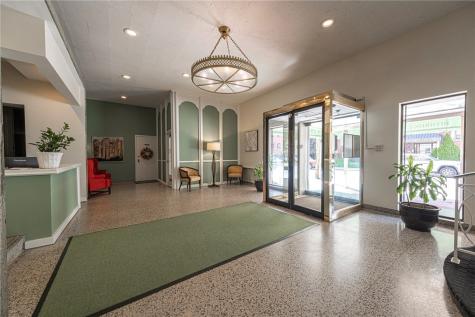 144 N Dithridge Street Oakland PA 15213