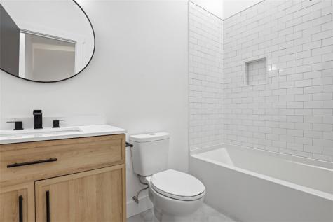 236 Hidden Lane Carnegie PA 15106
