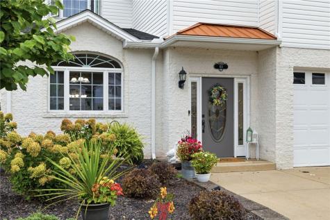 101 Chateau Drive Center Township PA 15001