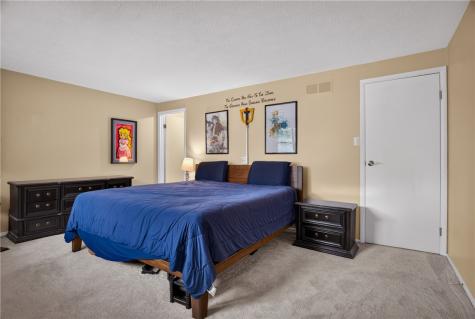 528 Hunters Path Road South Fayette PA 15017