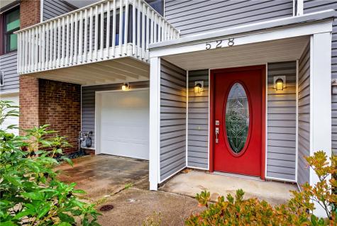 528 Hunters Path Road South Fayette PA 15017