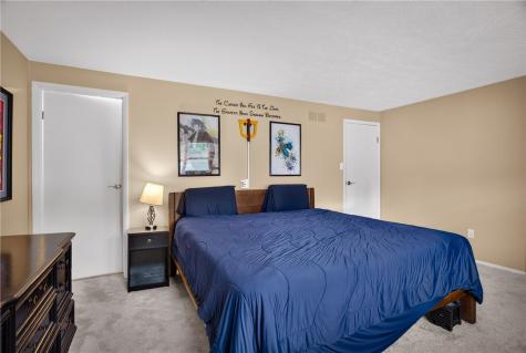528 Hunters Path Road South Fayette PA 15017