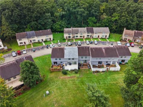 528 Hunters Path Road South Fayette PA 15017