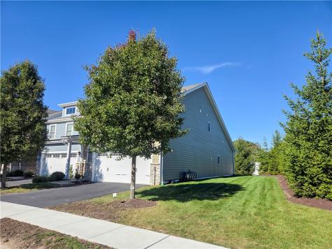 2045 Cool Springs Drive Bethel Park PA 15234