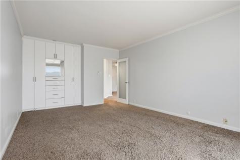 320 Fort Duquesne Boulevard Downtown Pgh PA 15222