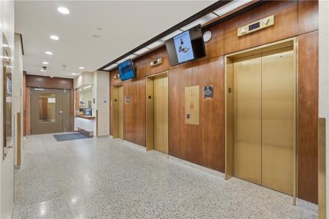 320 Fort Duquesne Boulevard Downtown Pgh PA 15222