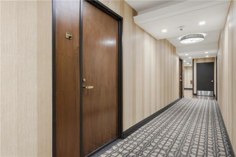 320 Fort Duquesne Boulevard Downtown Pgh PA 15222