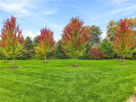 2041 Connecticut Lane Franklin Park PA 15143