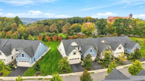 2041 Connecticut Lane Franklin Park PA 15143