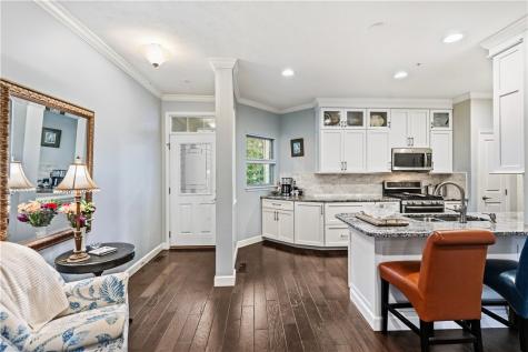 2041 Connecticut Lane Franklin Park PA 15143