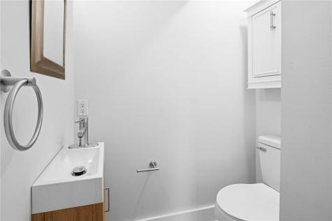 179 Magnolia Street Whitaker PA 15120