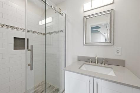 2736 Meadowcrest Court Franklin Park PA 15090