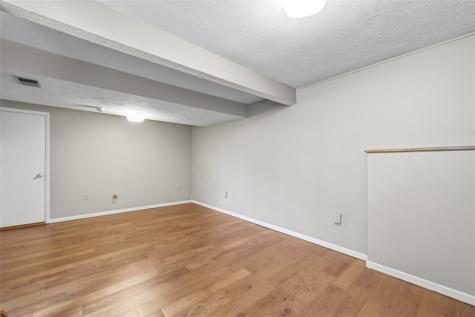 2736 Meadowcrest Court Franklin Park PA 15090