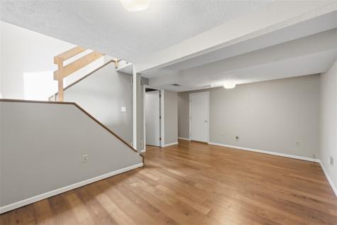 2736 Meadowcrest Court Franklin Park PA 15090