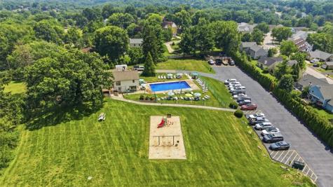 2736 Meadowcrest Court Franklin Park PA 15090
