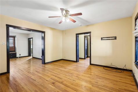 622 Whitney Avenue Regent Square PA 15221