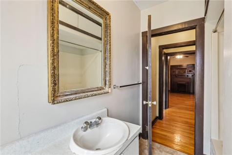 622 Whitney Avenue Regent Square PA 15221