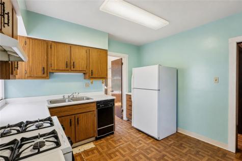 622 Whitney Avenue Regent Square PA 15221