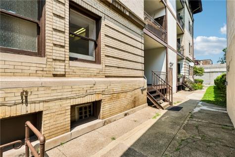 622 Whitney Avenue Regent Square PA 15221