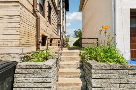 622 Whitney Avenue Regent Square PA 15221