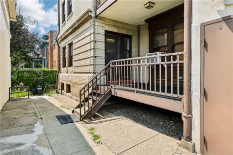 622 Whitney Avenue Regent Square PA 15221