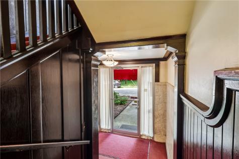 622 Whitney Avenue Regent Square PA 15221