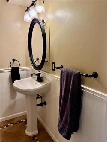 125 Rivermont Court Harmar PA 15024