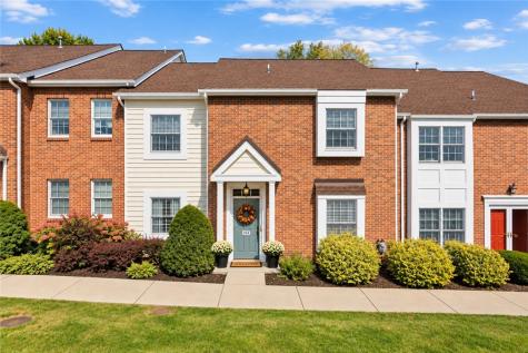 104 Boxwood Court Peters Township PA 15317